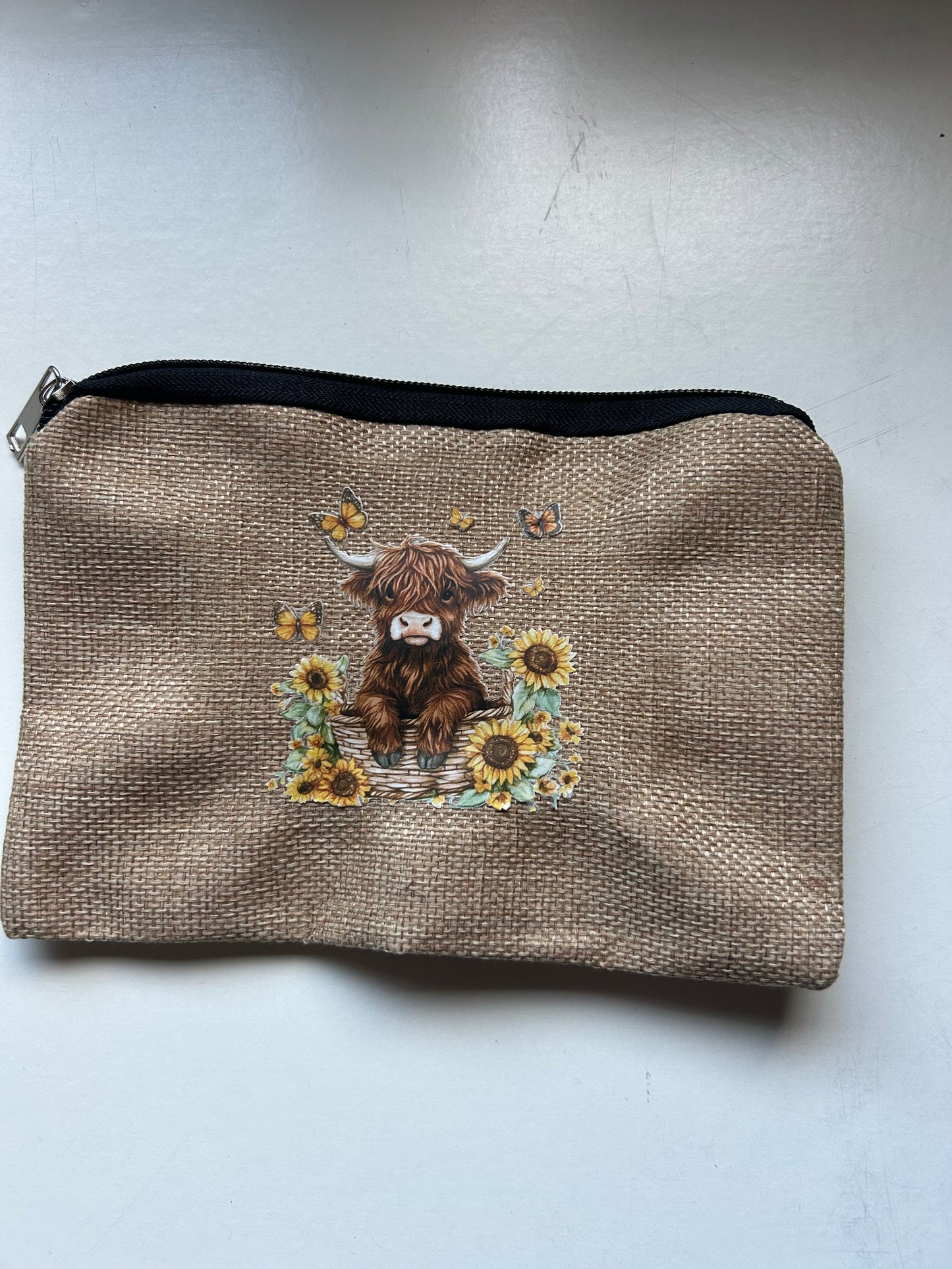 Aesthetic Zipper Pouch – Canvas Makeup Bag & Pencil Case in 8 Designs