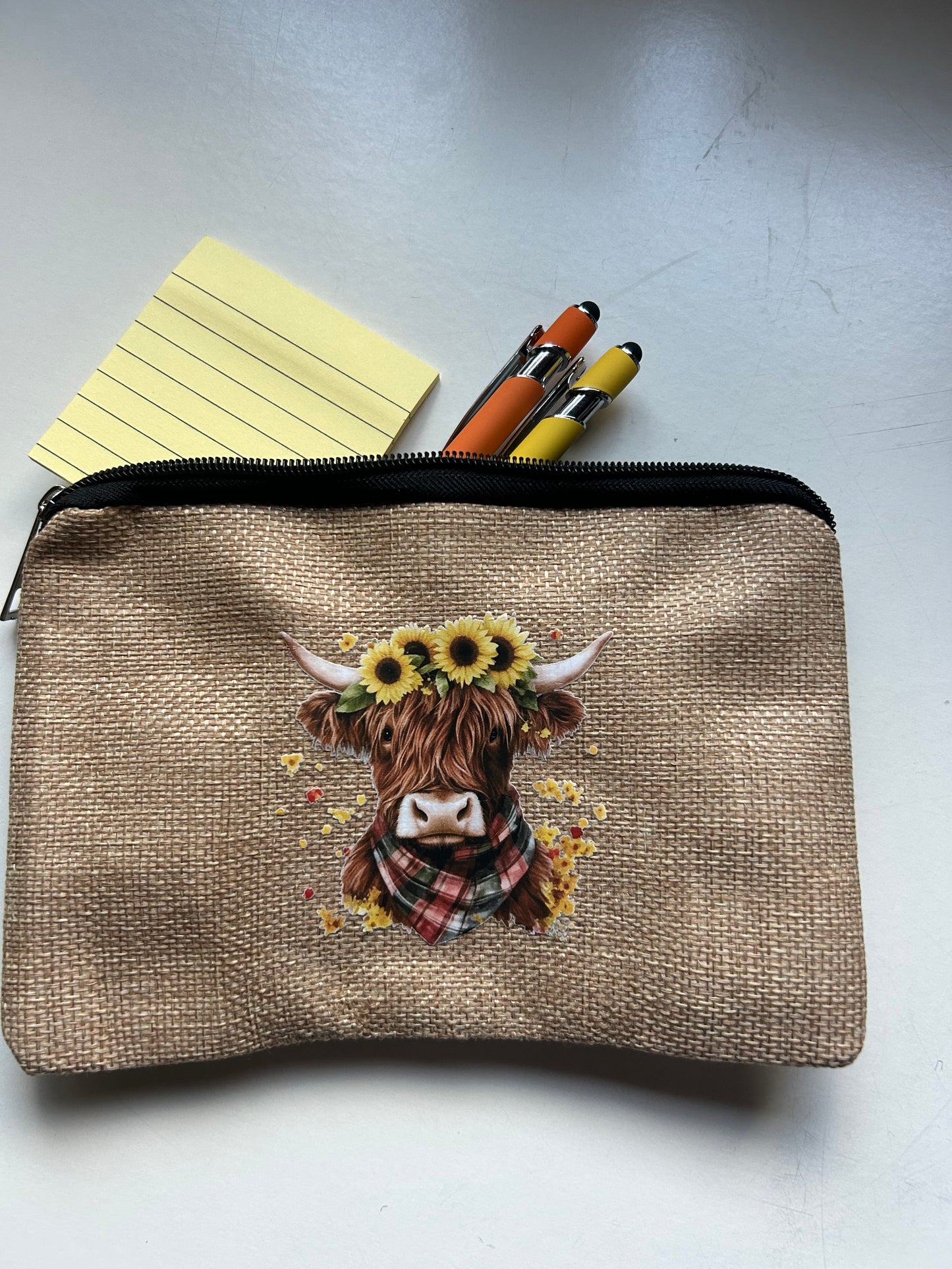 Aesthetic Zipper Pouch – Canvas Makeup Bag & Pencil Case in 8 Designs